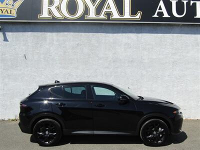 2024 Dodge Hornet R/T PLUS AWD,TECH PKG.PANO.RVC.AILVER CERTIFIED - Photo 2 - Haddon Twp, NJ 08107