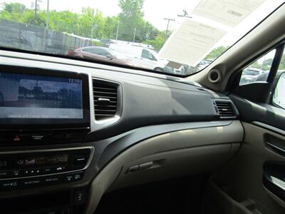 2016 Honda Pilot AWD,LEATHER,NAV,7 PASS,RVC,CONV PKG,CERTIFIED   - Photo 48 - Haddon Twp, NJ 08107