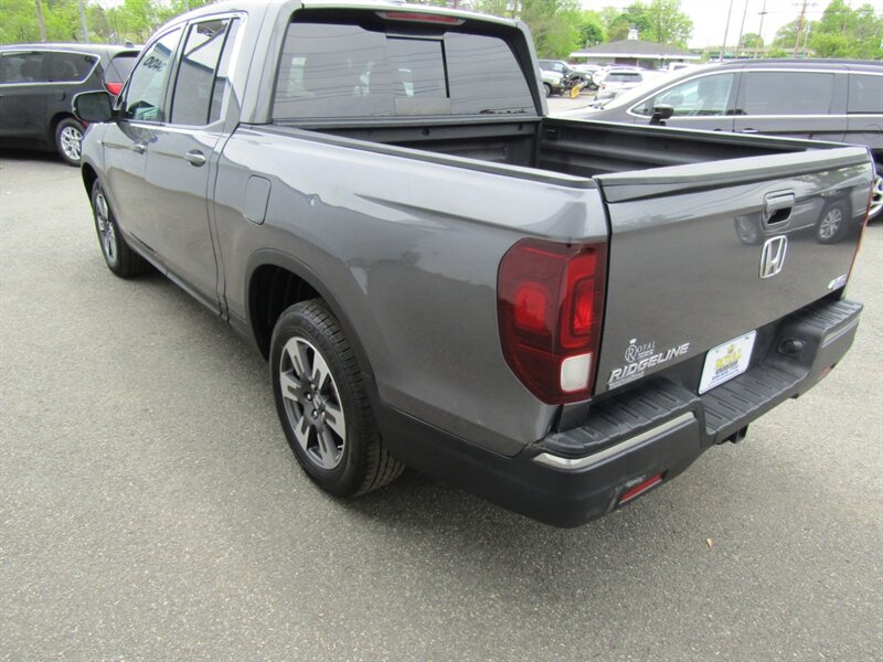 2019 Honda Ridgeline RTL.AWD,CONV PKG,TECH PKG,SILVER CERTIFIED - Photo 9 - Haddon Twp, NJ 08107