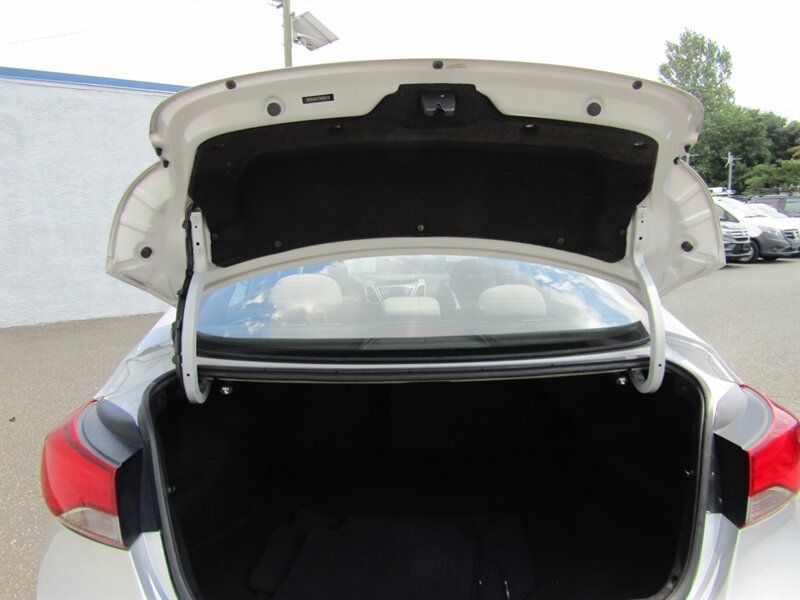 2016 Hyundai ELANTRA SE,CONV PKG,RVC,BLUETOOTH,SILVER CERTIFIED - Photo 38 - Haddon Twp, NJ 08107