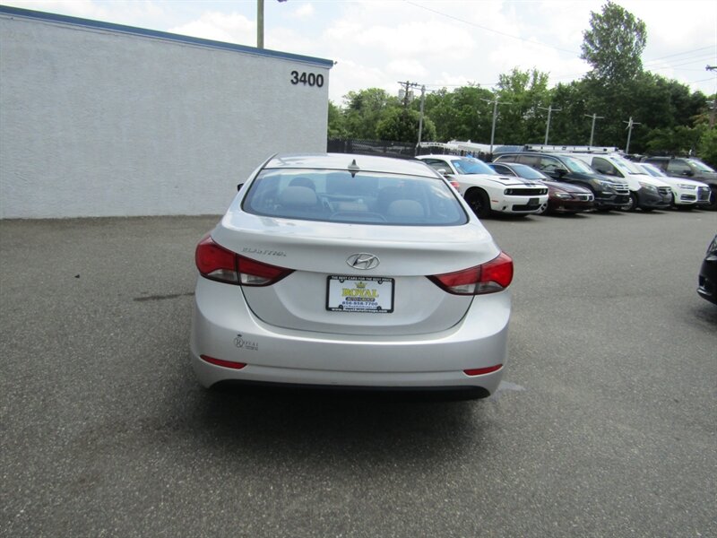 2016 Hyundai ELANTRA SE,CONV PKG,RVC,BLUETOOTH,SILVER CERTIFIED - Photo 6 - Haddon Twp, NJ 08107