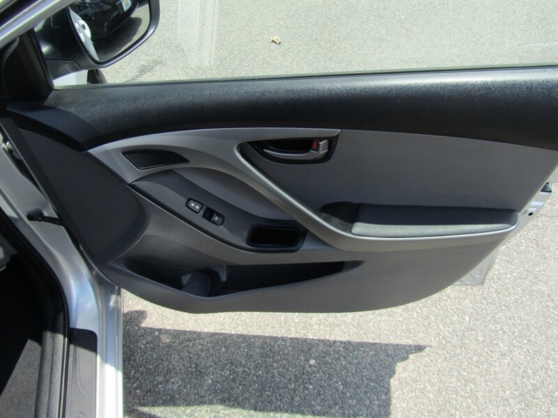 2016 Hyundai ELANTRA SE,CONV PKG,RVC,BLUETOOTH,SILVER CERTIFIED - Photo 44 - Haddon Twp, NJ 08107