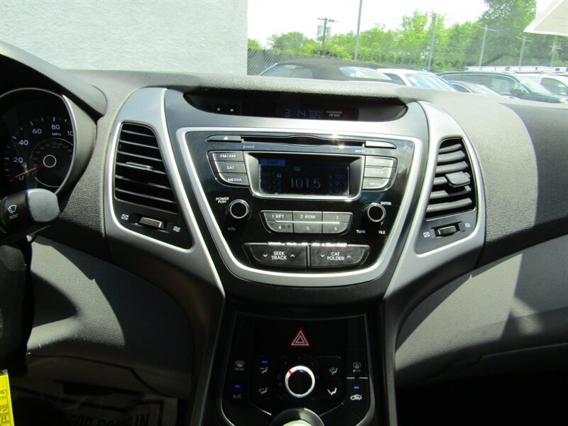 2016 Hyundai ELANTRA SE,CONV PKG,RVC,BLUETOOTH,SILVER CERTIFIED - Photo 49 - Haddon Twp, NJ 08107