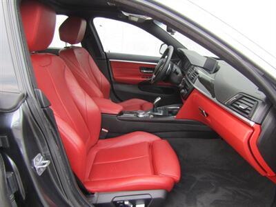 2017 BMW AWD, PREM,TECH PKG,CONV PKG,RVC,SILVER CERTIFIED - Photo 20 - Haddon Twp, NJ 08107