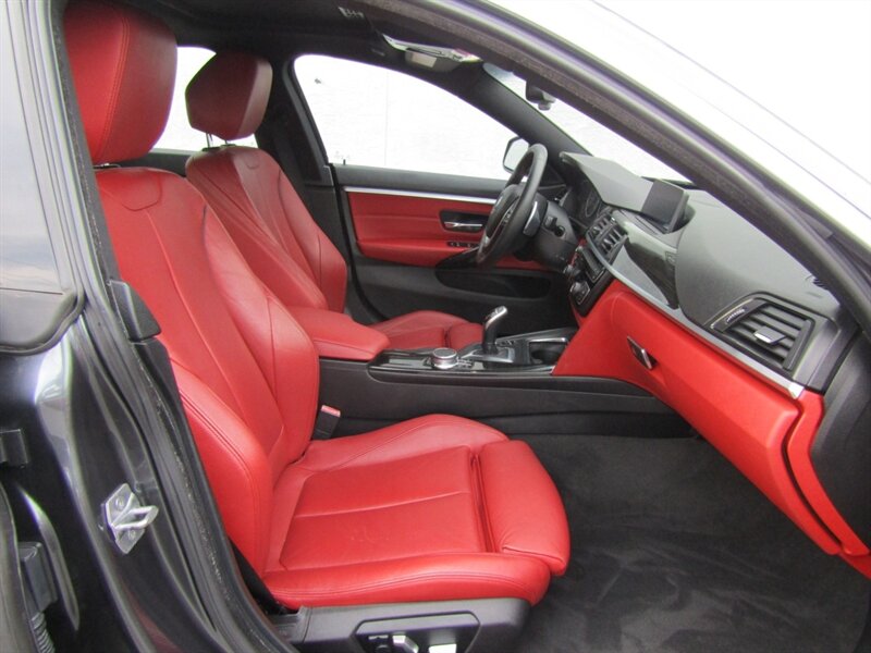 2017 BMW AWD, PREM,TECH PKG,CONV PKG,RVC,SILVER CERTIFIED - Photo 20 - Haddon Twp, NJ 08107