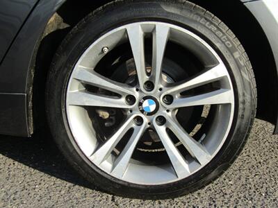 2017 BMW AWD, PREM,TECH PKG,CONV PKG,RVC,SILVER CERTIFIED - Photo 36 - Haddon Twp, NJ 08107
