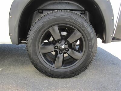 2015 RAM 1500 4x4,CONV PKG,TOW PKG,SILVER CERTIFIED - Photo 31 - Haddon Twp, NJ 08107