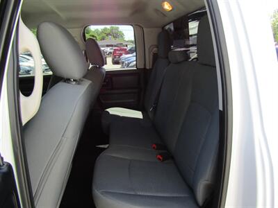 2015 RAM 1500 4x4,CONV PKG,TOW PKG,SILVER CERTIFIED - Photo 15 - Haddon Twp, NJ 08107