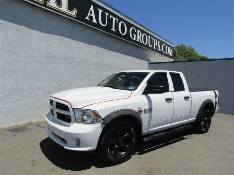 2015 RAM 1500 4x4,CONV PKG,TOW PKG,SILVER CERTIFIED - Photo 5 - Haddon Twp, NJ 08107