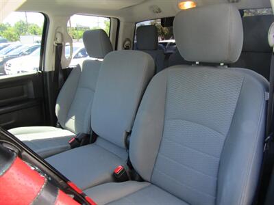 2015 RAM 1500 4x4,CONV PKG,TOW PKG,SILVER CERTIFIED - Photo 14 - Haddon Twp, NJ 08107