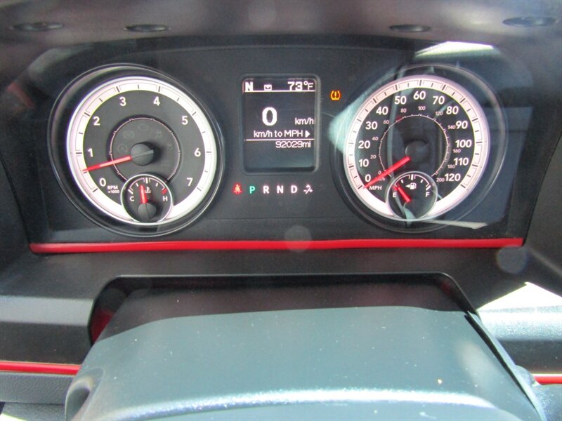 2015 RAM 1500 4x4,CONV PKG,TOW PKG,SILVER CERTIFIED - Photo 24 - Haddon Twp, NJ 08107