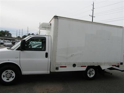2023 Chevrolet Express 3500 ,HEAVY DUTY,REFRIGERATED BOX   - Photo 4 - Haddon Twp, NJ 08107