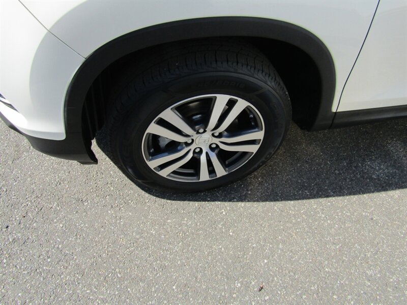 2018 Honda Pilot EX-L,TECH PKG,COMFORT PKG,RVC,SILVER CERTIFIED - Photo 16 - Haddon Twp, NJ 08107
