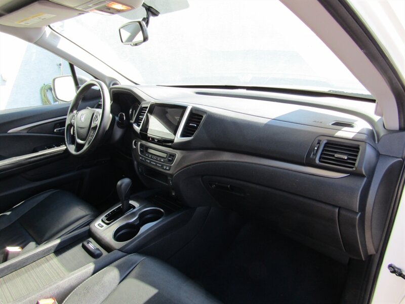 2018 Honda Pilot EX-L,TECH PKG,COMFORT PKG,RVC,SILVER CERTIFIED - Photo 49 - Haddon Twp, NJ 08107
