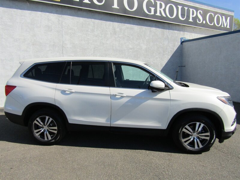 2018 Honda Pilot EX-L,TECH PKG,COMFORT PKG,RVC,SILVER CERTIFIED - Photo 8 - Haddon Twp, NJ 08107