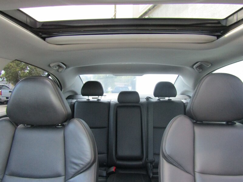 2017 Acura TLX PREM,TECH PKG,CONV PKG,RVC,SILVER CERTIFIED - Photo 16 - Haddon Twp, NJ 08107