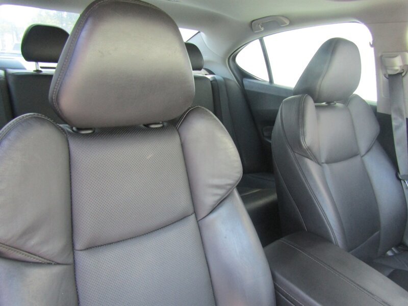2017 Acura TLX PREM,TECH PKG,CONV PKG,RVC,SILVER CERTIFIED - Photo 18 - Haddon Twp, NJ 08107