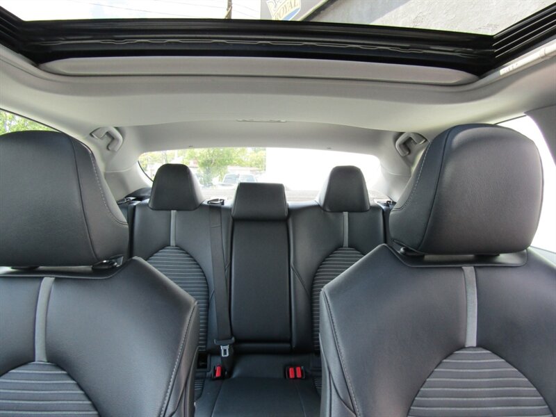 2019 Toyota Camry SE - Photo 16 - Haddon Twp, NJ 08107