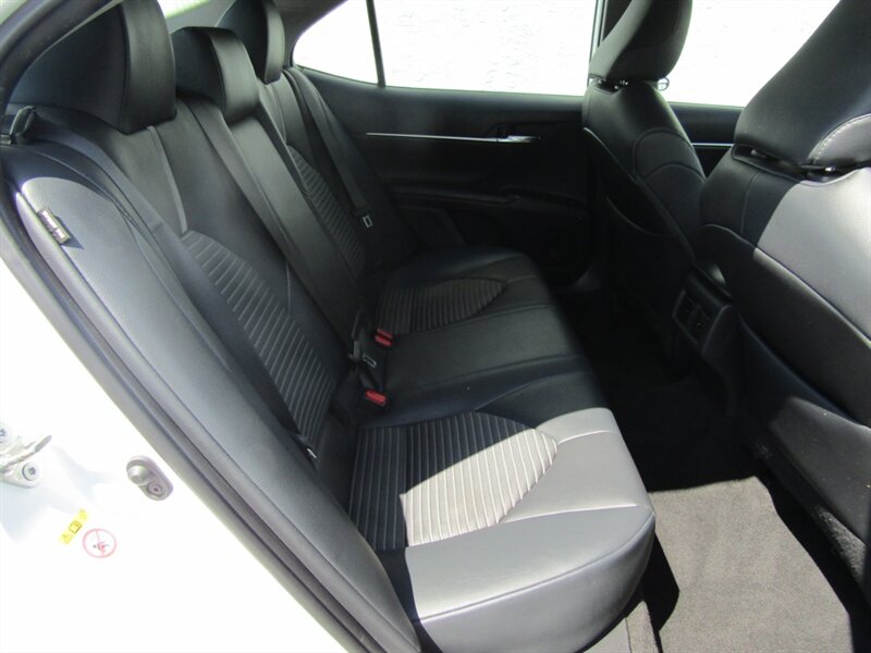 2019 Toyota Camry SE - Photo 17 - Haddon Twp, NJ 08107