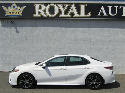 2019 Toyota Camry SE - Photo 4 - Haddon Twp, NJ 08107