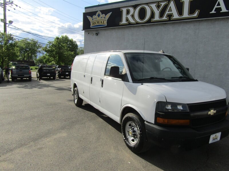 2018 Chevrolet Express 2500   - Photo 1 - Haddon Twp, NJ 08107