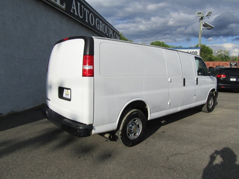 2018 Chevrolet Express 2500 - Photo 10 - Haddon Twp, NJ 08107