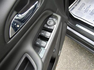 2022 Chevrolet Equinox AWD,PREMIER,TECH DR.ASST.PKG,PANO,SILVER CERTIFIED   - Photo 15 - Haddon Twp, NJ 08107