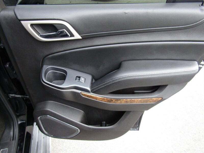 2016 GMC Yukon DENALI,AWD,NAV,DVDDR.ASST PKG,RVC,SILVER CERTIFIED - Photo 25 - Haddon Twp, NJ 08107