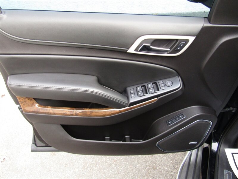 2016 GMC Yukon DENALI,AWD,NAV,DVDDR.ASST PKG,RVC,SILVER CERTIFIED - Photo 13 - Haddon Twp, NJ 08107