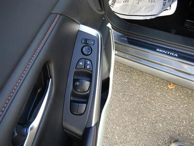 2022 Nissan Sentra SR   - Photo 13 - Haddon Twp, NJ 08107