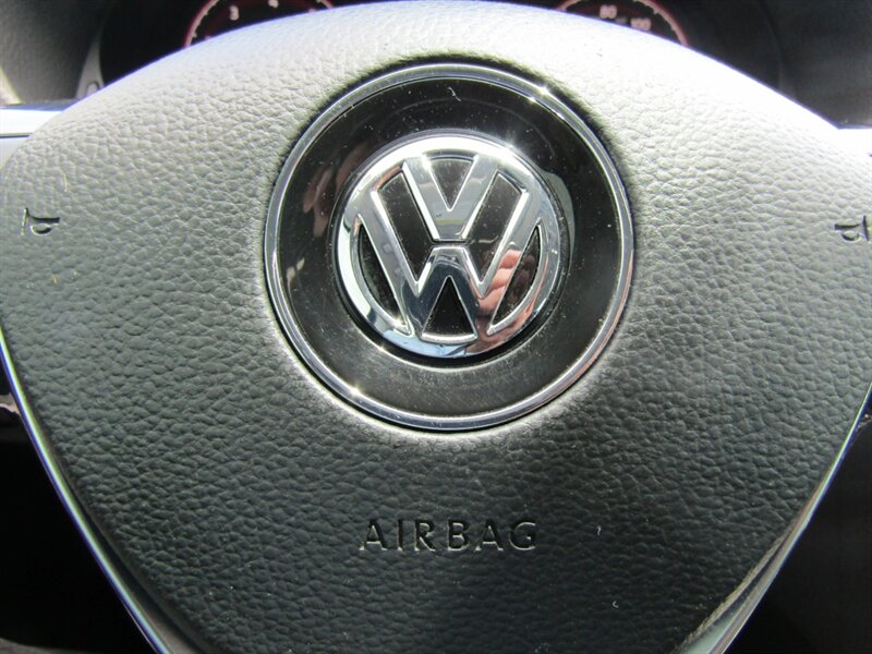 2021 Volkswagen Passat SE,TECH PKG,LEATHER,COMFORT PKG,SILVER CERTIFIED - Photo 26 - Haddon Twp, NJ 08107