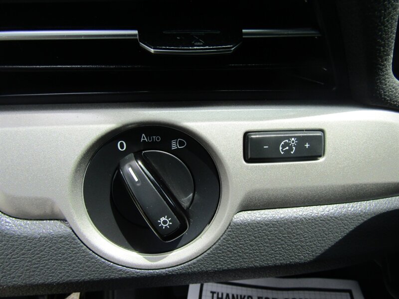 2021 Volkswagen Passat SE,TECH PKG,LEATHER,COMFORT PKG,SILVER CERTIFIED - Photo 23 - Haddon Twp, NJ 08107