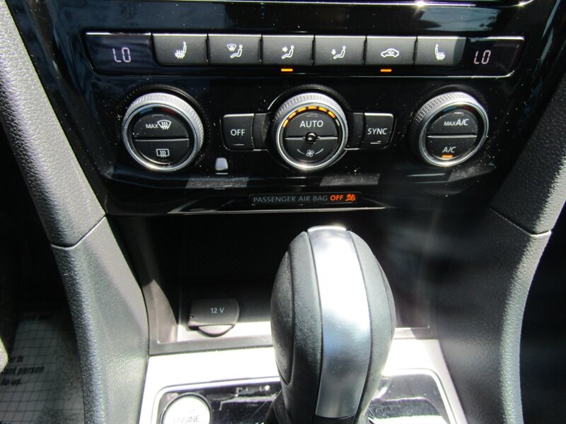 2021 Volkswagen Passat SE,TECH PKG,LEATHER,COMFORT PKG,SILVER CERTIFIED - Photo 30 - Haddon Twp, NJ 08107