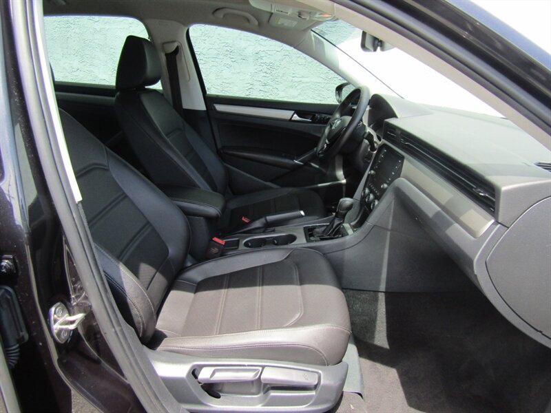 2021 Volkswagen Passat SE,TECH PKG,LEATHER,COMFORT PKG,SILVER CERTIFIED - Photo 20 - Haddon Twp, NJ 08107