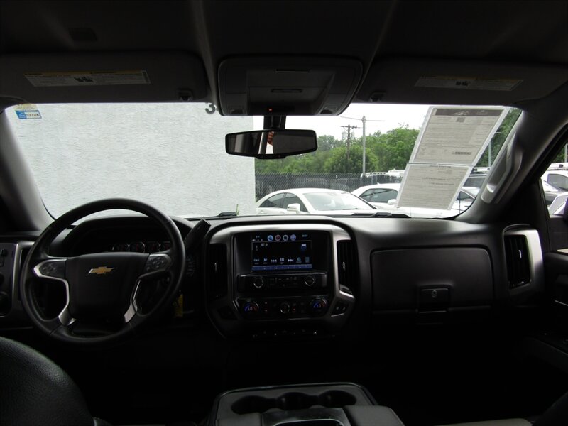 2018 Chevrolet Silverado 1500 4X4 LT. Z71 .LEATHER CONVPKG,RVC,SILVER CERTIFIED - Photo 39 - Haddon Twp, NJ 08107