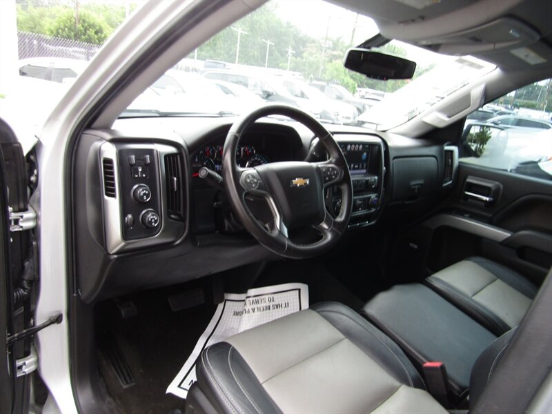 2018 Chevrolet Silverado 1500 4X4 LT. Z71 .LEATHER CONVPKG,RVC,SILVER CERTIFIED - Photo 36 - Haddon Twp, NJ 08107
