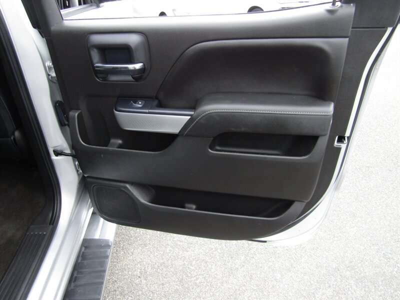 2018 Chevrolet Silverado 1500 4X4 LT. Z71 .LEATHER CONVPKG,RVC,SILVER CERTIFIED - Photo 47 - Haddon Twp, NJ 08107