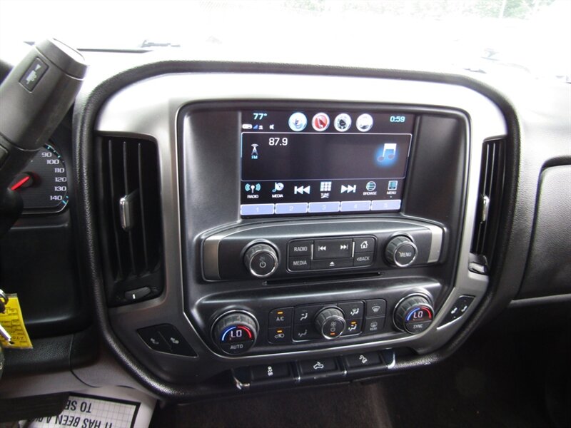 2018 Chevrolet Silverado 1500 4X4 LT. Z71 .LEATHER CONVPKG,RVC,SILVER CERTIFIED - Photo 56 - Haddon Twp, NJ 08107