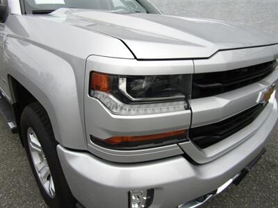 2018 Chevrolet Silverado 1500 4X4 LT. Z71 .LEATHER CONVPKG,RVC,SILVER CERTIFIED   - Photo 9 - Haddon Twp, NJ 08107