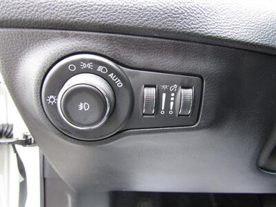 2021 Jeep Compass Limited   - Photo 17 - Haddon Twp, NJ 08107