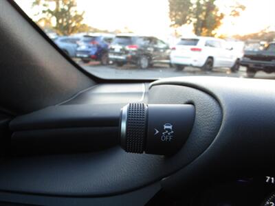 2025 Lexus ES ES350,D.ASST PKG,TECH PKG,HUD,RVC,SILVER CERTIFIED - Photo 24 - Haddon Twp, NJ 08107