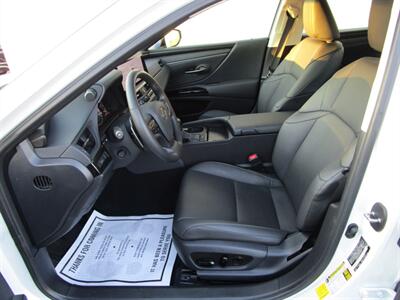 2025 Lexus ES ES350,D.ASST PKG,TECH PKG,HUD,RVC,SILVER CERTIFIED - Photo 12 - Haddon Twp, NJ 08107