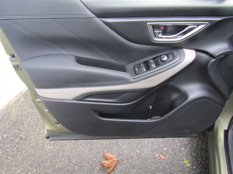 2023 Subaru Forester LIMITED,AWD,NAV,TECH PKG,SILVER CERTIFIED - Photo 9 - Haddon Twp, NJ 08107