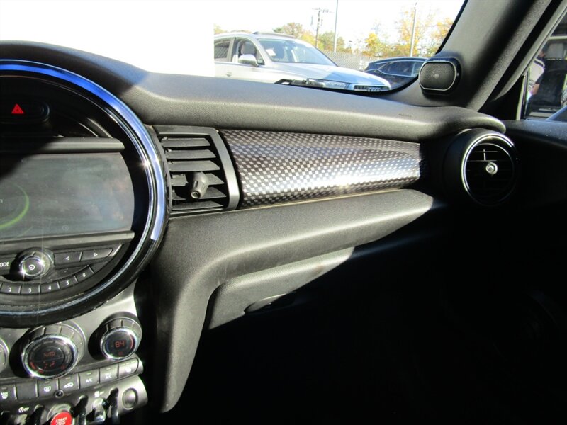 2017 MINI Convertible NAV,PREM PKG,TECH PKG,RVC,SILVER CERTIFIED   - Photo 48 - Haddon Twp, NJ 08107