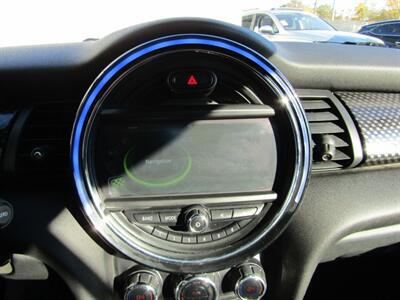 2017 MINI Convertible NAV,PREM PKG,TECH PKG,RVC,SILVER CERTIFIED   - Photo 46 - Haddon Twp, NJ 08107
