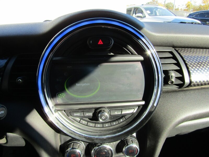 2017 MINI Convertible NAV,PREM PKG,TECH PKG,RVC,SILVER CERTIFIED   - Photo 46 - Haddon Twp, NJ 08107