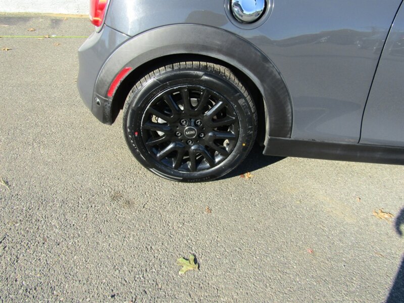 2017 MINI Convertible NAV,PREM PKG,TECH PKG,RVC,SILVER CERTIFIED   - Photo 16 - Haddon Twp, NJ 08107