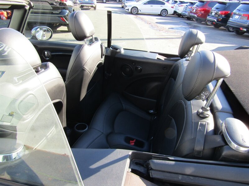 2017 MINI Convertible NAV,PREM PKG,TECH PKG,RVC,SILVER CERTIFIED   - Photo 34 - Haddon Twp, NJ 08107