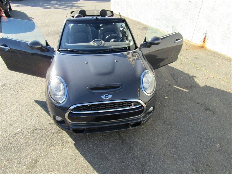 2017 MINI Convertible NAV,PREM PKG,TECH PKG,RVC,SILVER CERTIFIED   - Photo 41 - Haddon Twp, NJ 08107