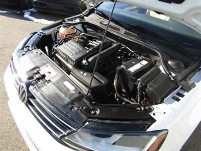 2017 Volkswagen Jetta SE PREM,TECH PKG,CONV PKG,RVC,SILVER CERTIFIED   - Photo 44 - Haddon Twp, NJ 08107